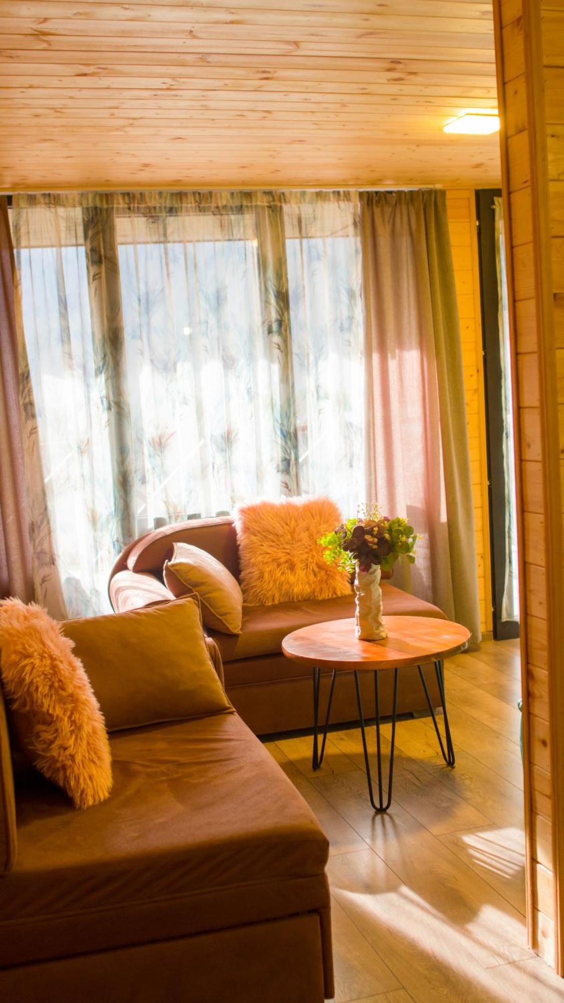 Cliffside Cottage Kazbegi Екстериор снимка