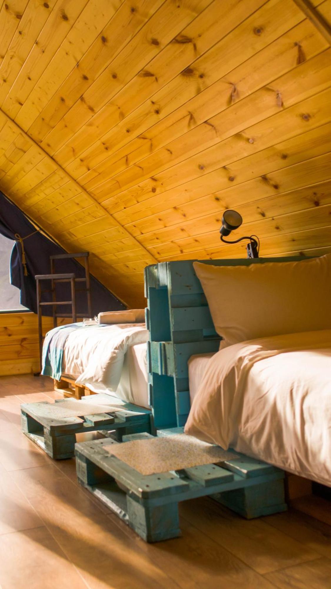 Cliffside Cottage Kazbegi Екстериор снимка