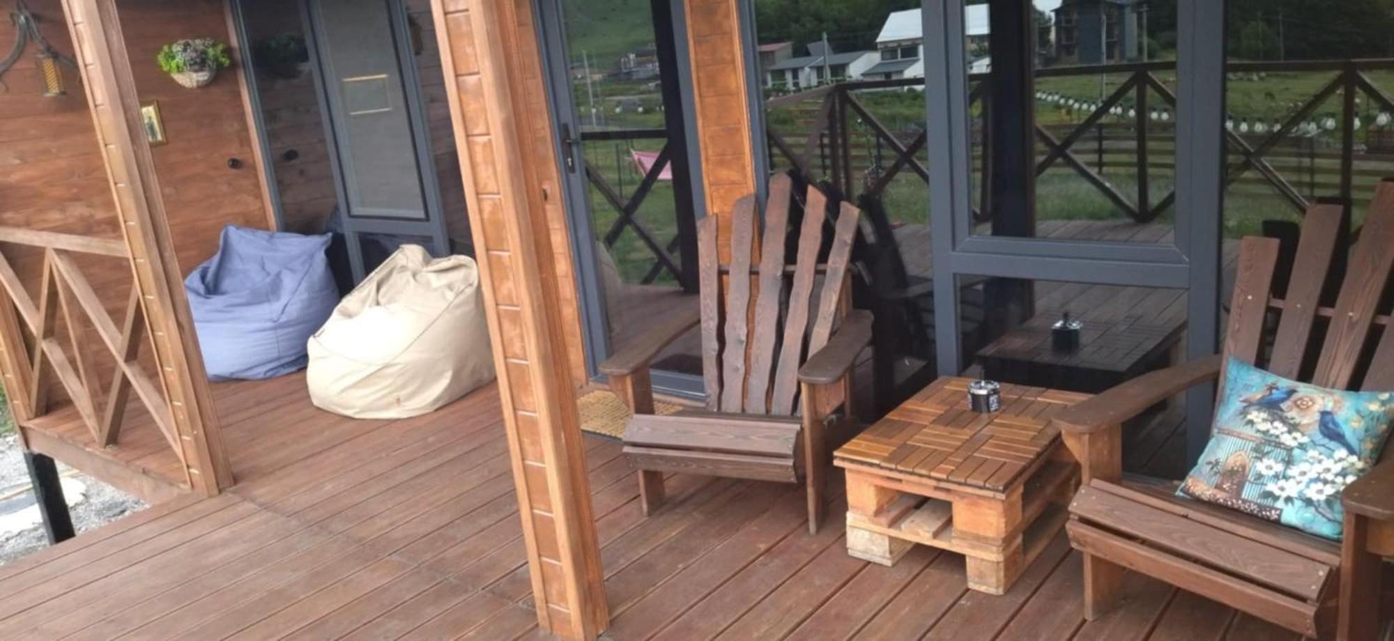 Cliffside Cottage Kazbegi Екстериор снимка
